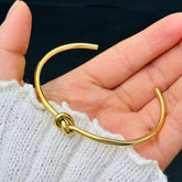 โจ Stainless Steel Knot Bangle โจ